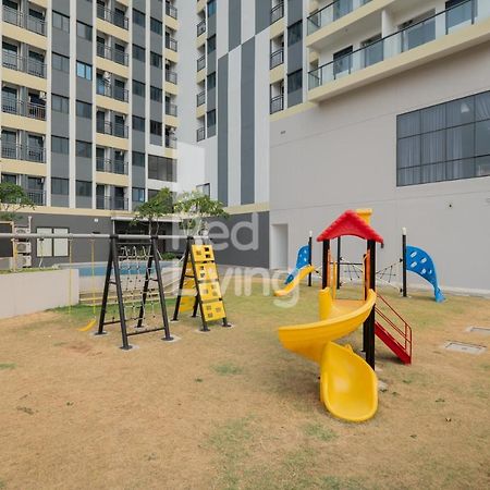 Redliving Apartemen Jakarta Living Star - Boborooms Kültér fotó