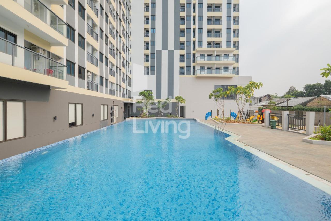 Redliving Apartemen Jakarta Living Star - Boborooms Kültér fotó