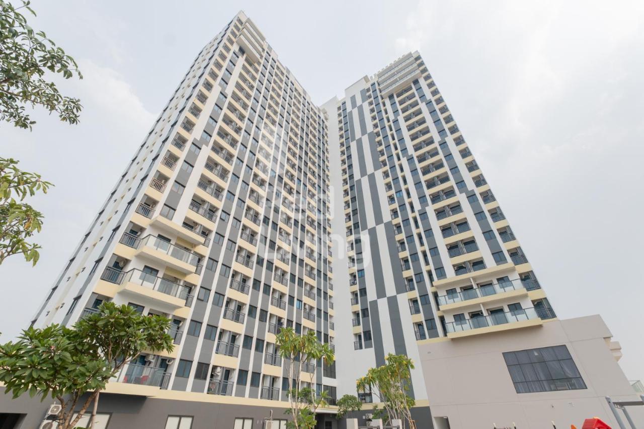 Redliving Apartemen Jakarta Living Star - Boborooms Kültér fotó