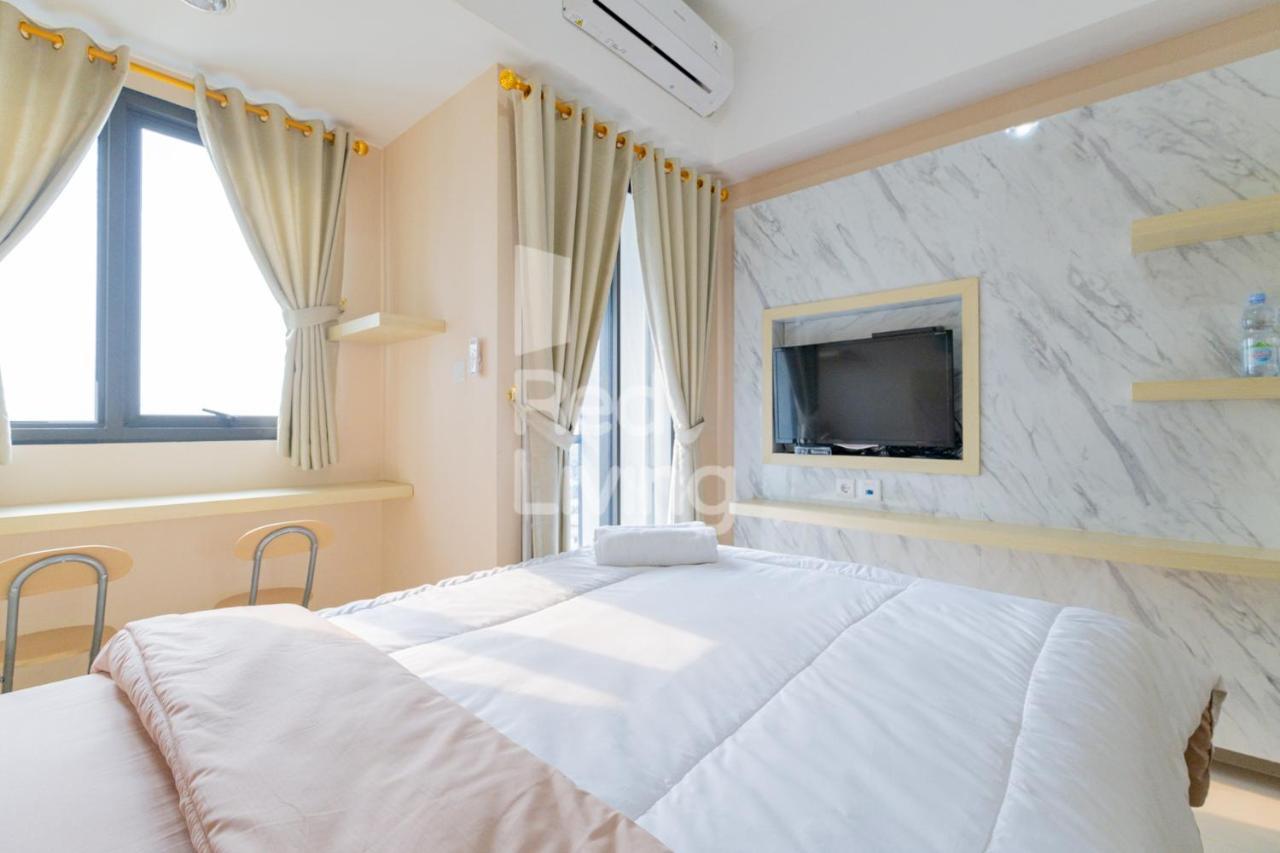 Redliving Apartemen Jakarta Living Star - Boborooms Kültér fotó